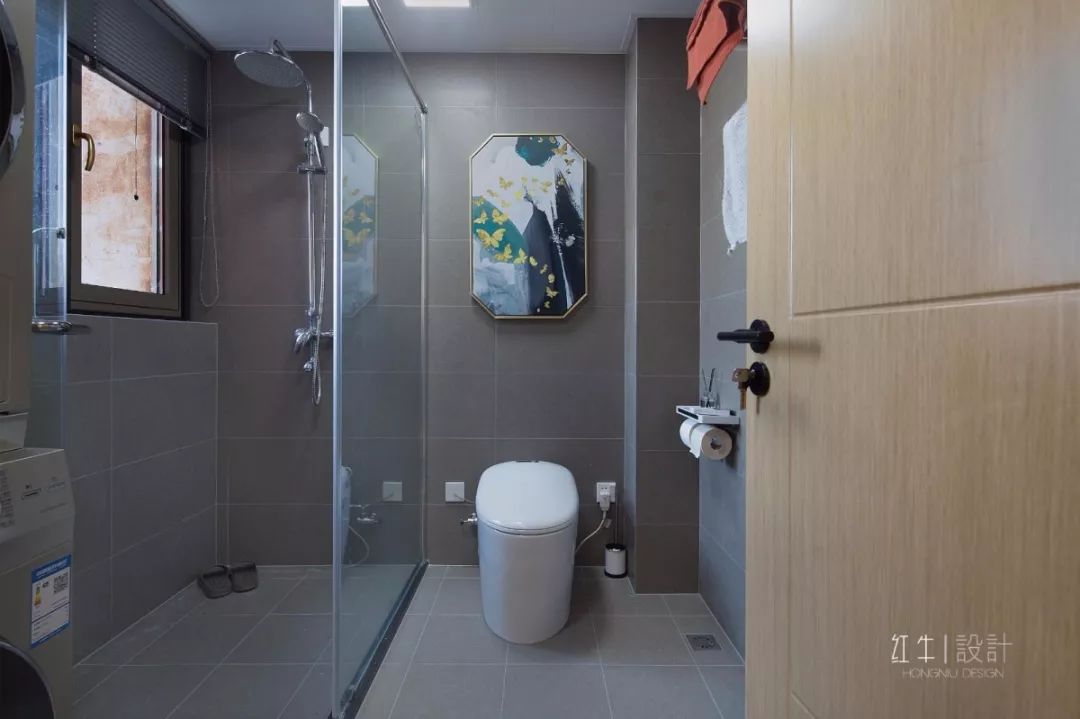 南京明月港灣105平米北歐風格裝修  擁有獨立衣帽間與書房13衛(wèi)生間