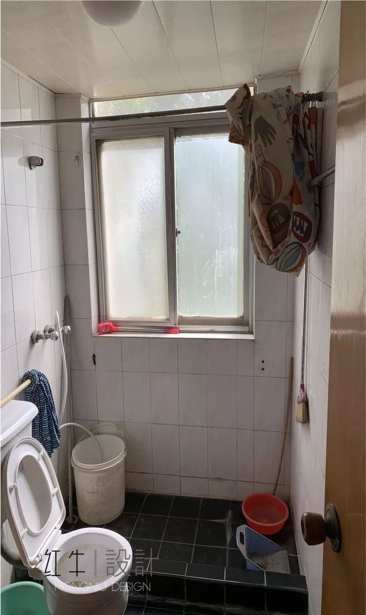 南京老房翻新--“能住”與“好住”之間，就差這點(diǎn)改變！08改造前_衛(wèi)生間