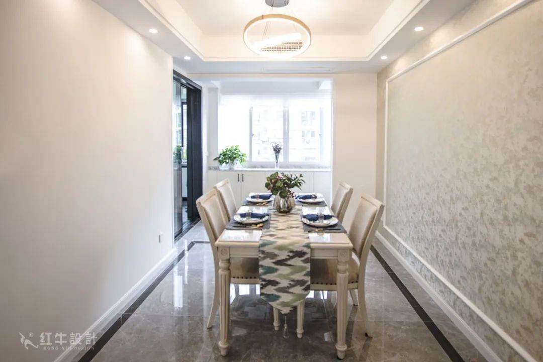 最美畢業(yè)照 ⑥--簡美不一定是深色系，也可以這樣清爽哦！06餐廳