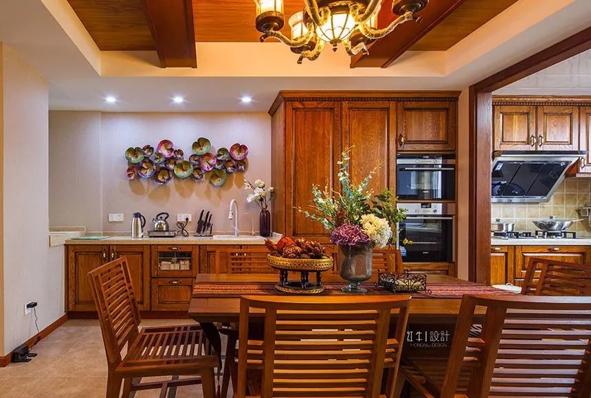 紅牛設(shè)計 · 大宅--260㎡ · 東南亞風格 · 頤和美地西園03