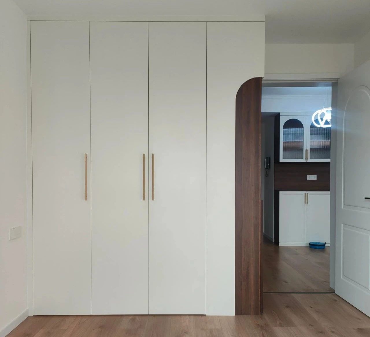 喜報｜金秋十月，收獲滿滿，紅牛裝飾再獲三面錦旗！