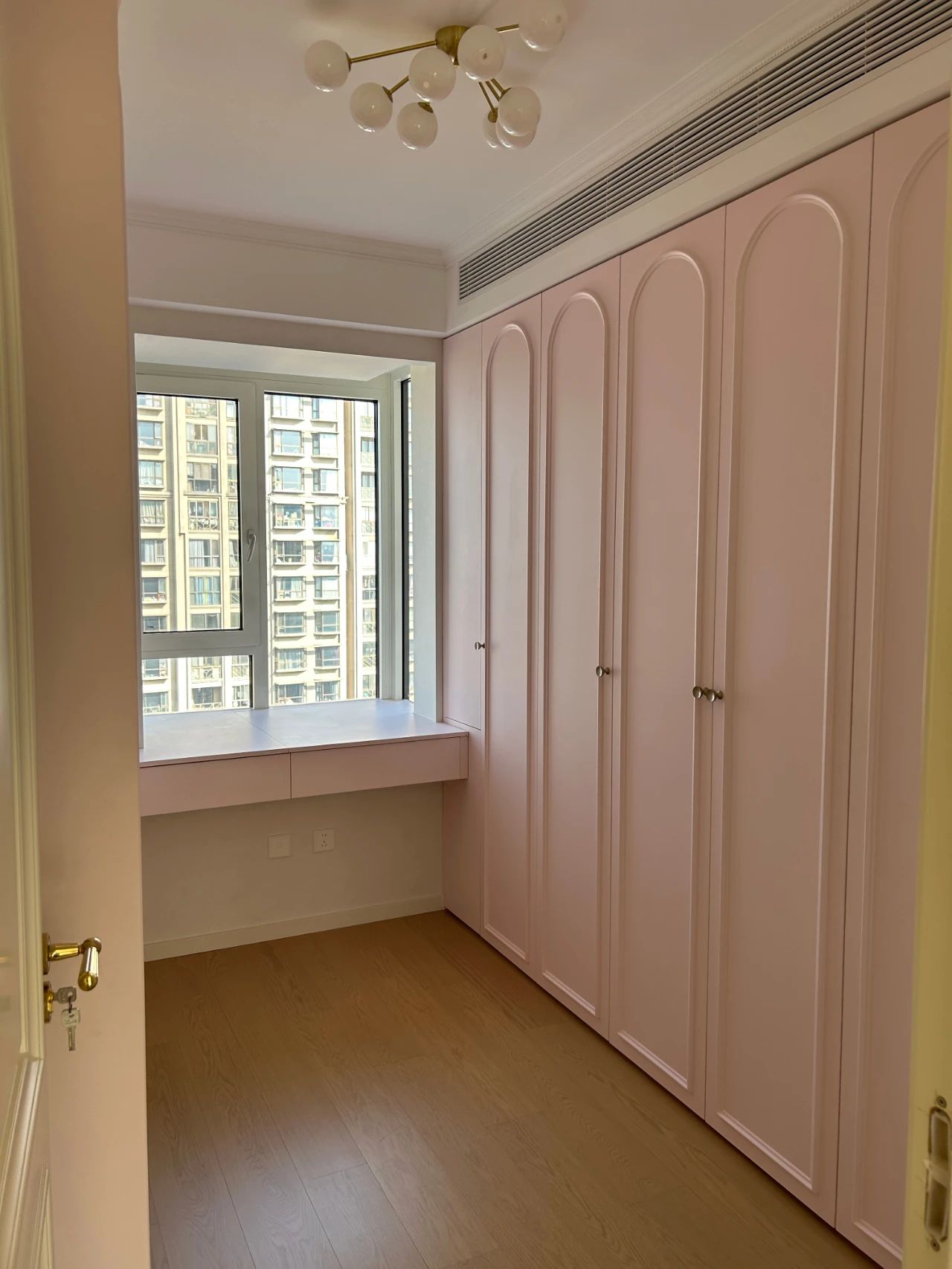 叮~這是我們2024年收到的第4面錦旗啦?。▋雀酵旯嵕皥D）